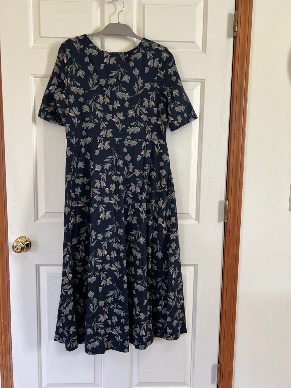 Pact Organic Fit & Flare Signature Scoop Dress Painted Petals Midnight Blue XL - Picture 6 of 9